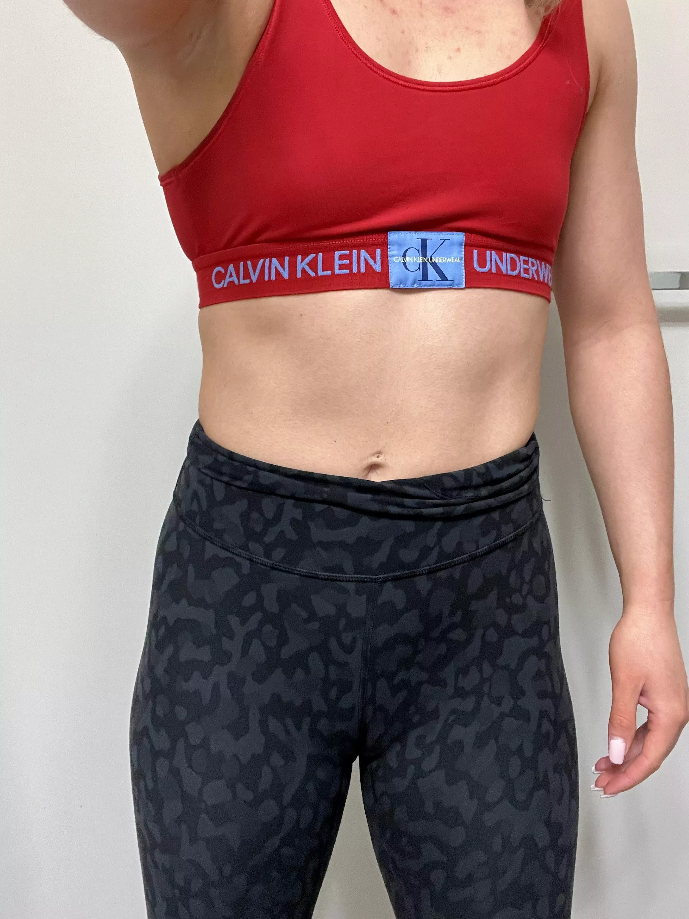 Crop top Friday posted by jessievanna