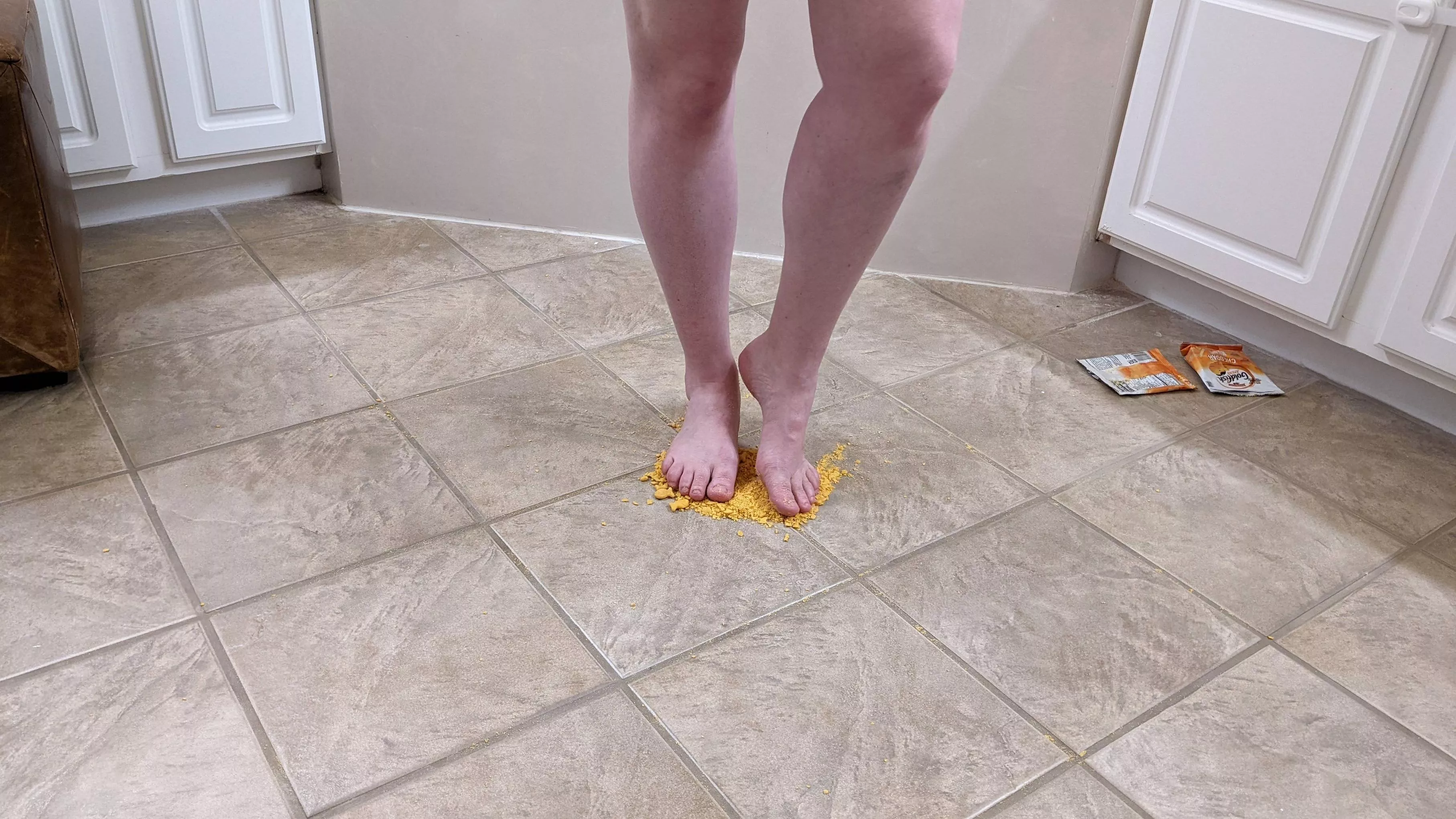 Crunching crackers on my feet makes such good ASMR posted by StinkyToesNFeet