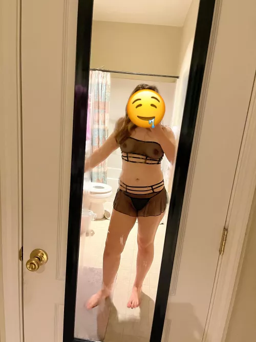 Cuck my wife and fuck me 😉 show her how you do it better than she can by mywife4tribute6969