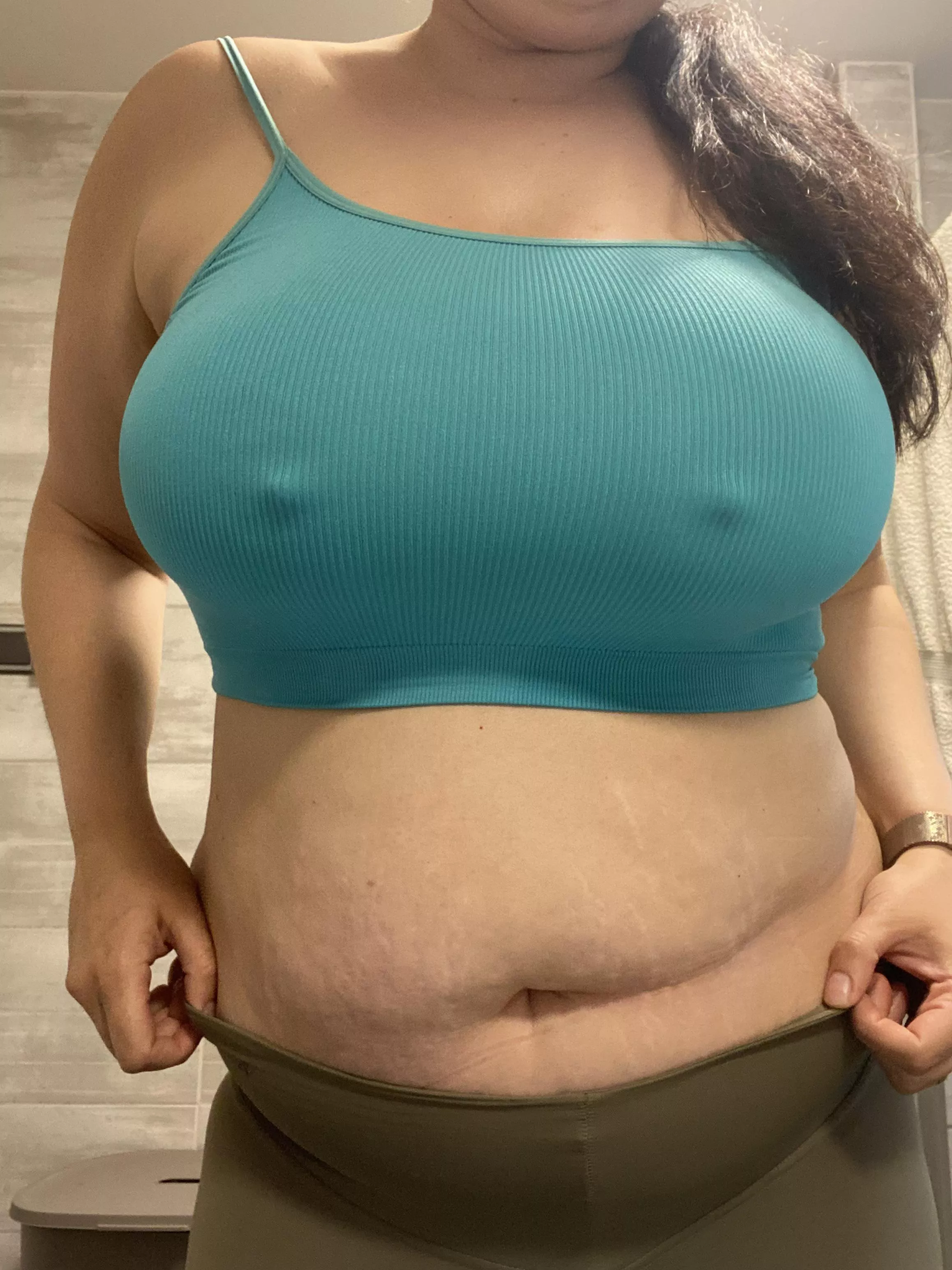 Cuddle me 💗😘 posted by hotjasmine5