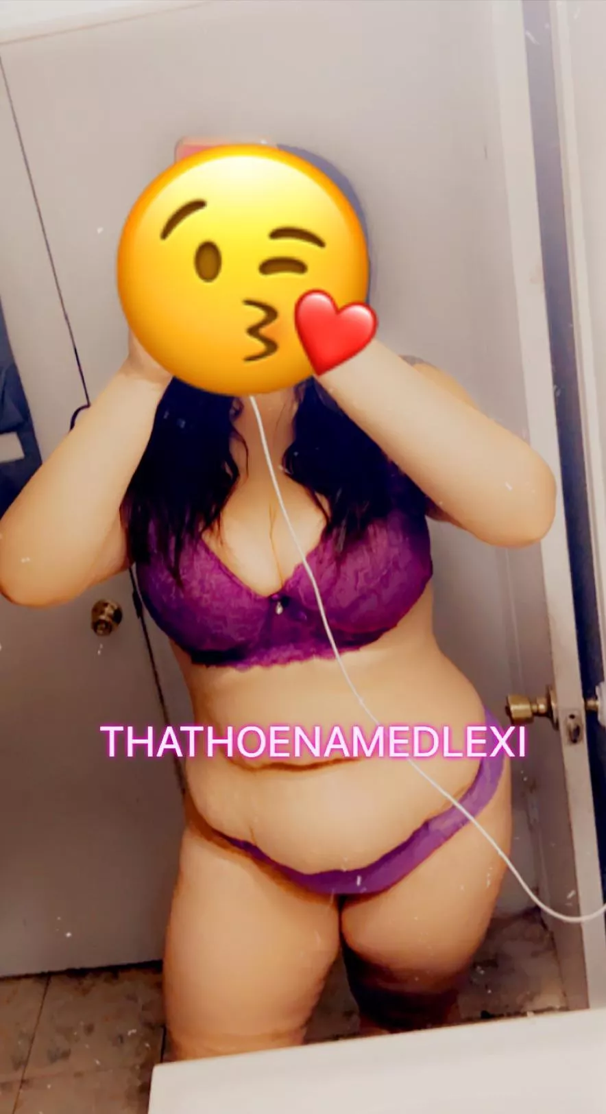 Cum find me 😘 posted by Thathoenamedlexi