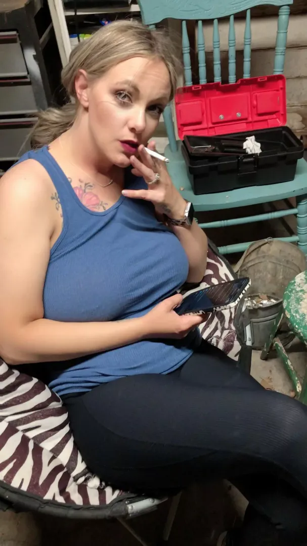 Cum have a smoke with momma!? posted by smoking_milf