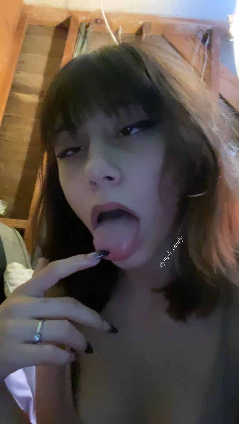 cum here daddy posted by nymph_candy