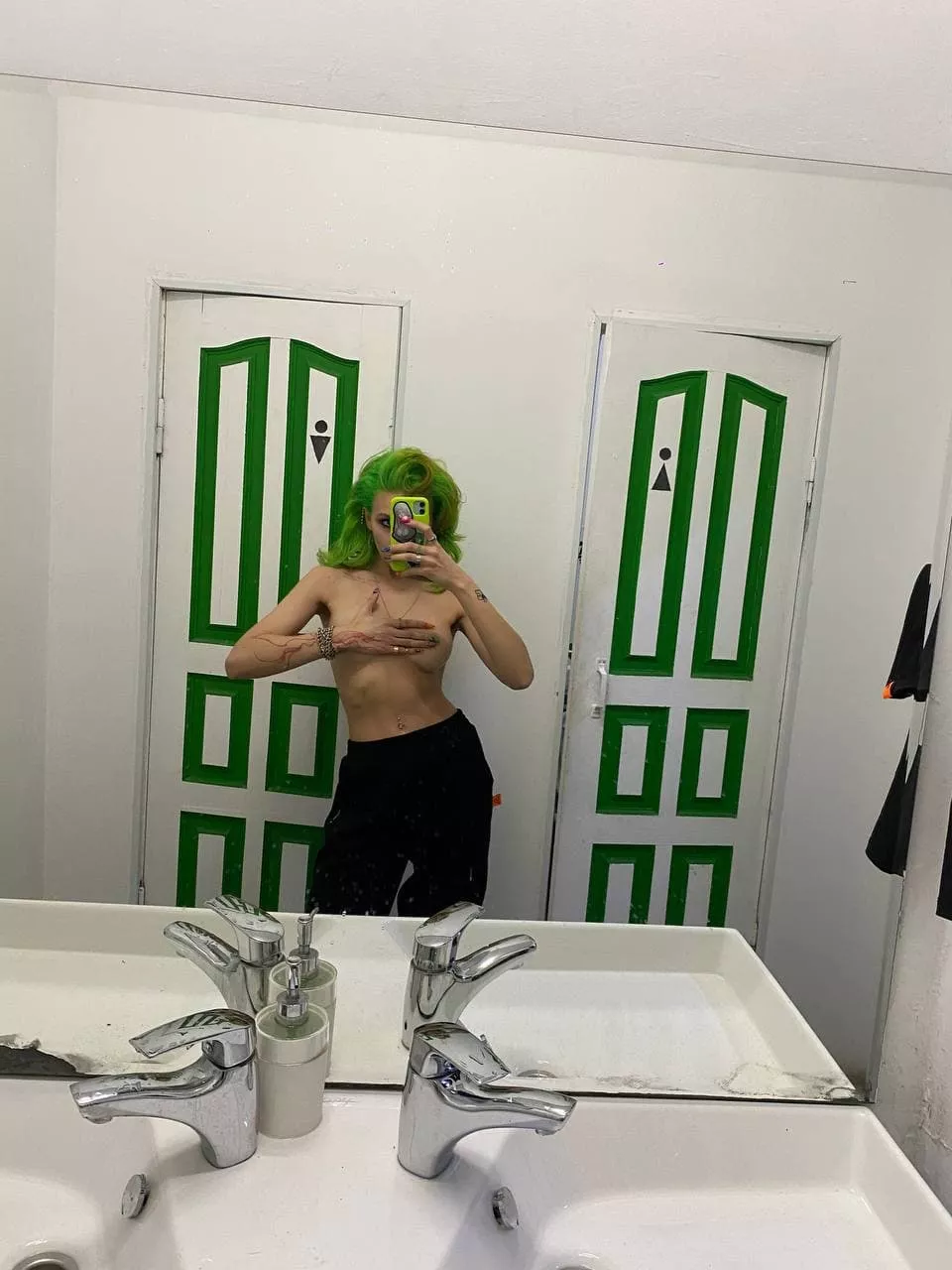 Cum inside me please posted by Sof1a_M1a