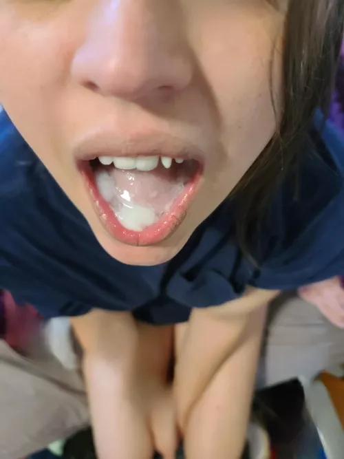 Cum loving Hotwife. who's next??? by EmergencyBedroom2912