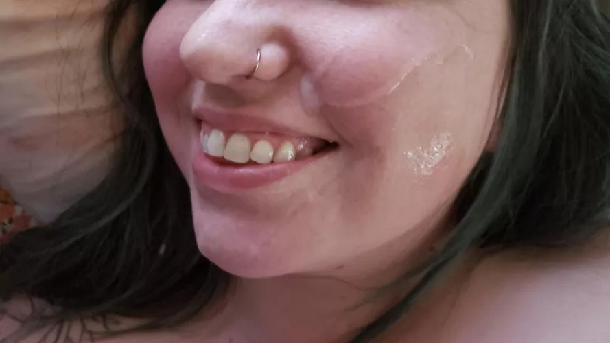Cum makes me smile by yourperfectbipet