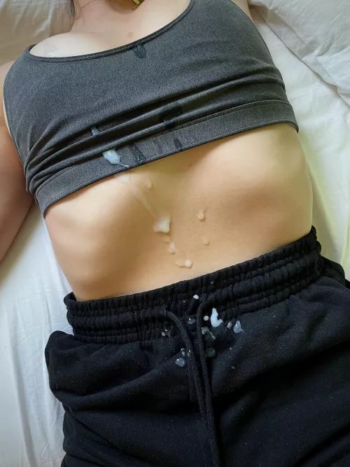 Cum makes outfits look cuter by tangentomycurves