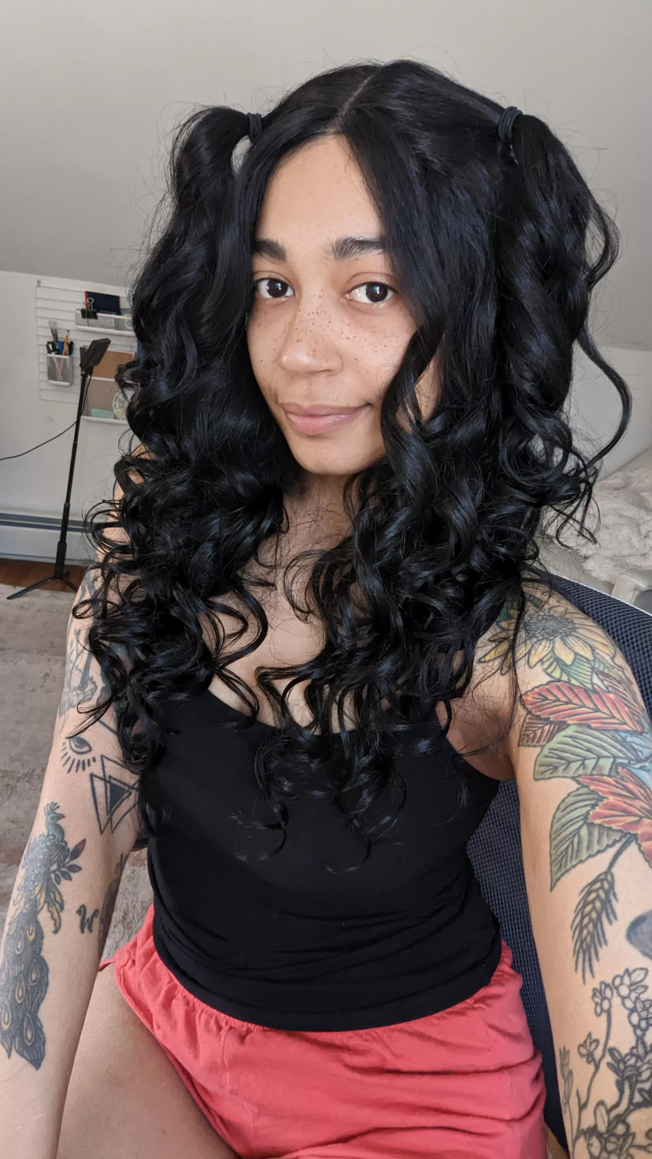 Cum on my freckle face posted by TarooRooot