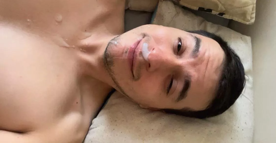 Cum on smile for me posted by OFMartinPescador