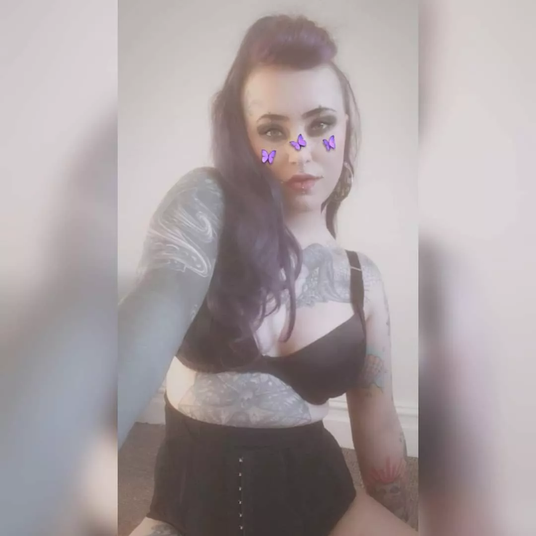 cum play with me posted by misskittycat666