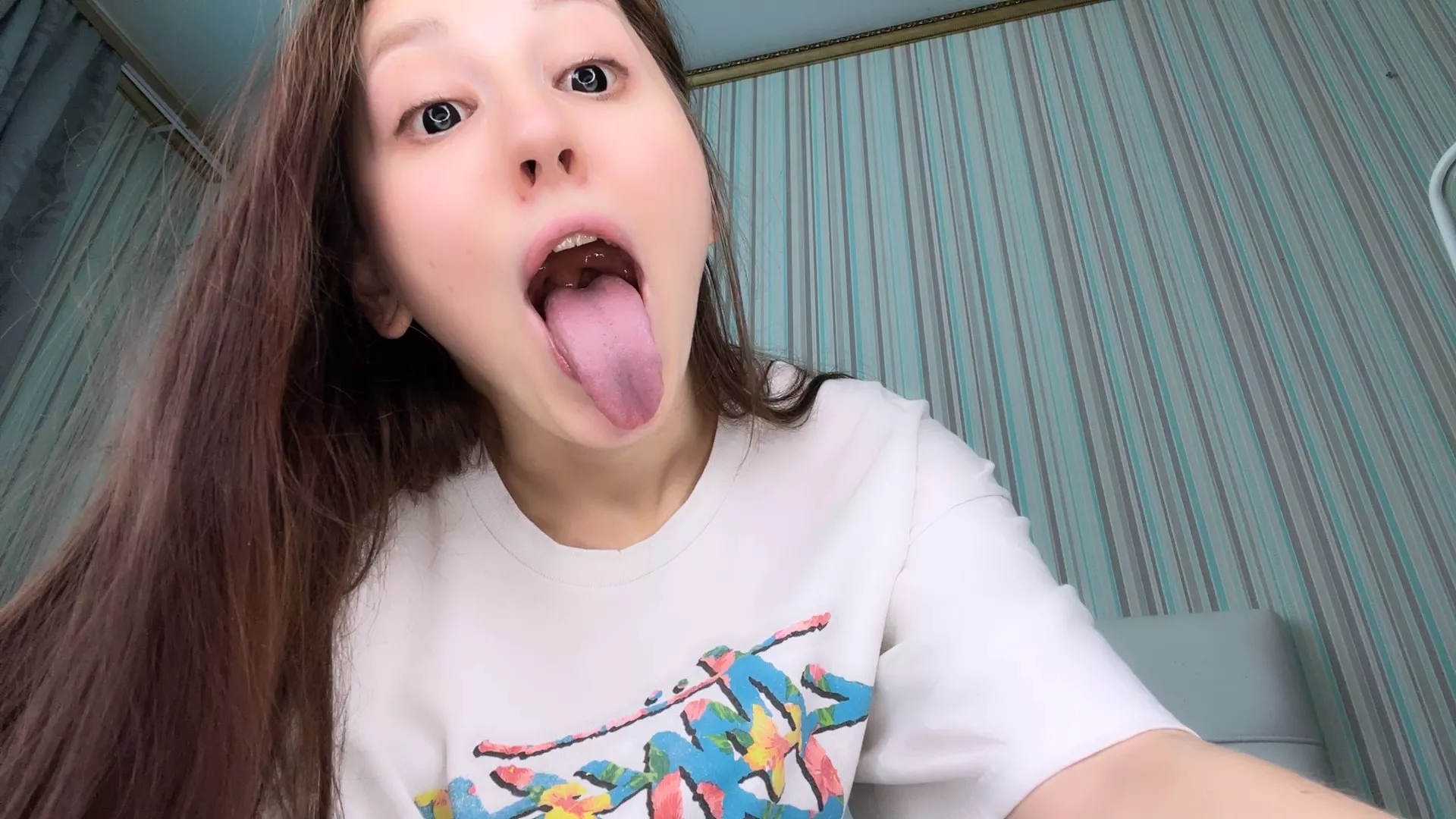 Cum slide right in 🥵 posted by NicesessionHere