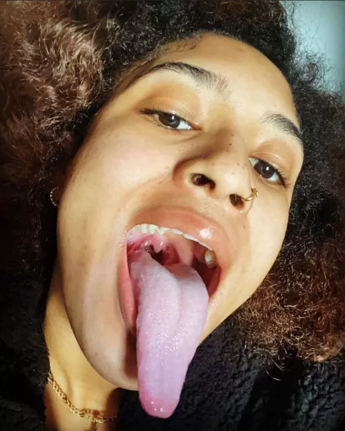 cum target cutie by HakimPrince