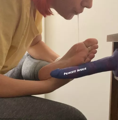 Cum watch me give a footjob to this dildo 😈 by PrincessAverie
