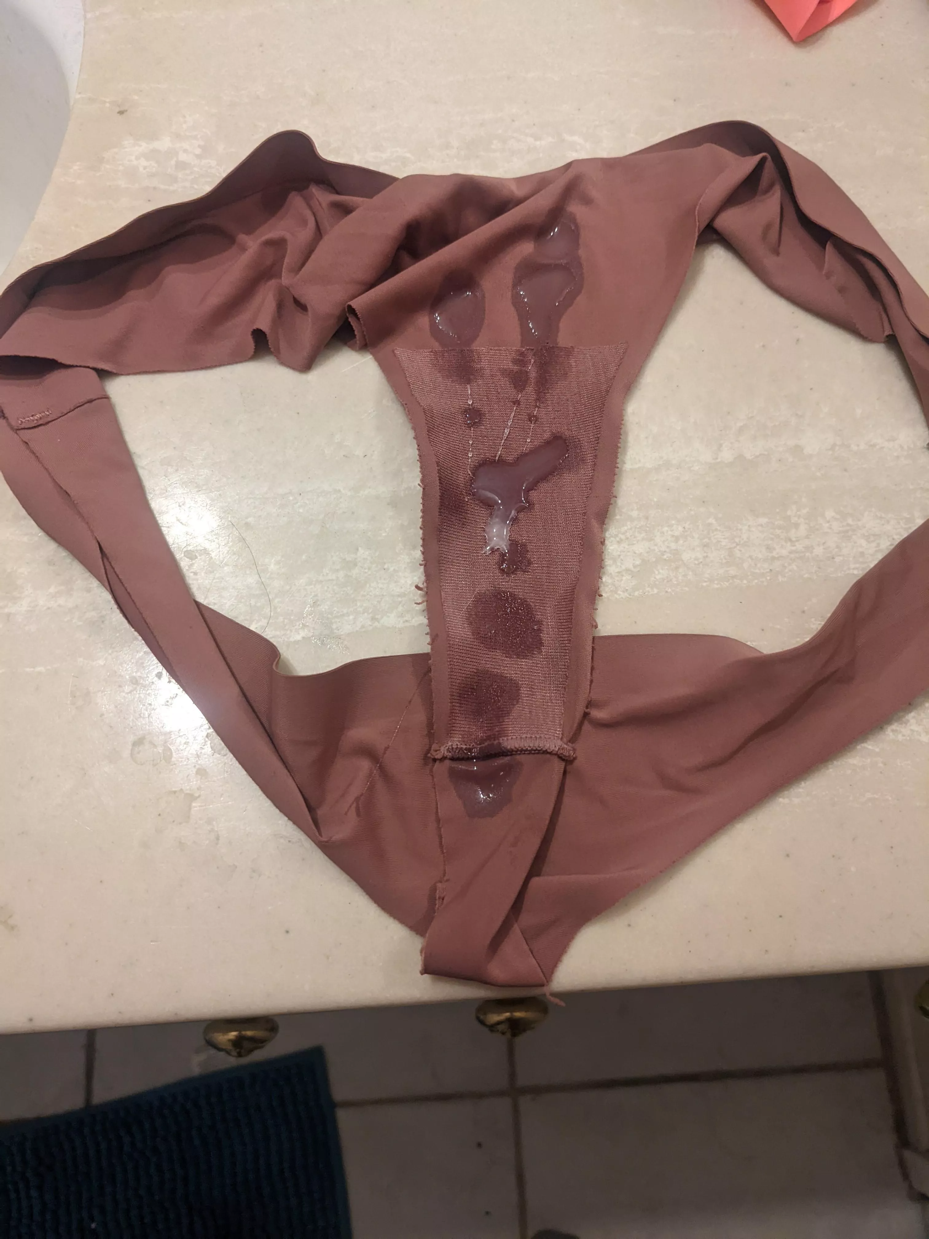 cumming on her thong before i move out posted by gsuscharmander