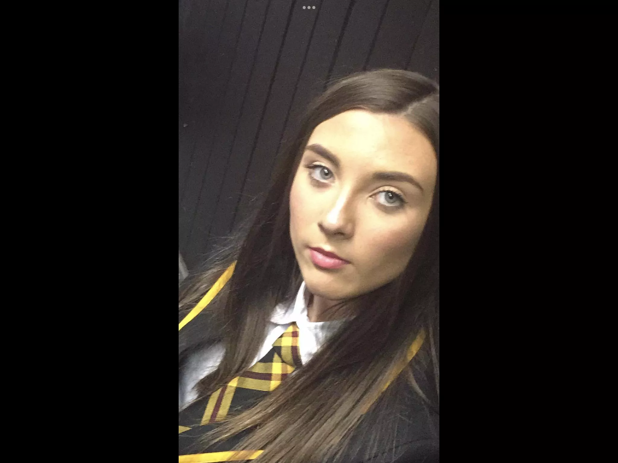 Cumtribute this pic of her and get her nude kik: jasonk1222 posted by nrgh436fe