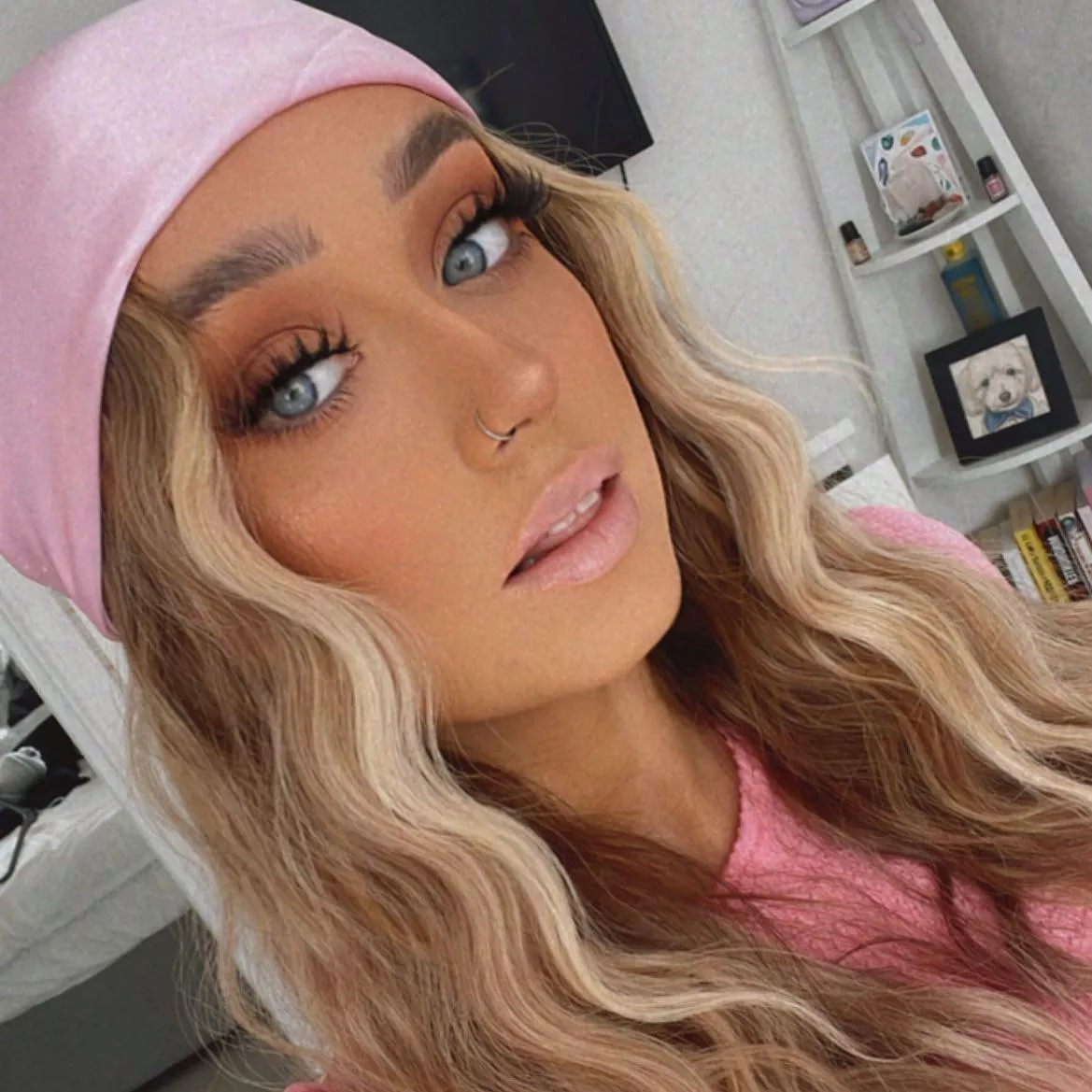 Cumtribute video this pic of her and get her nude kik: jasonk1222 posted by nrgh436fe