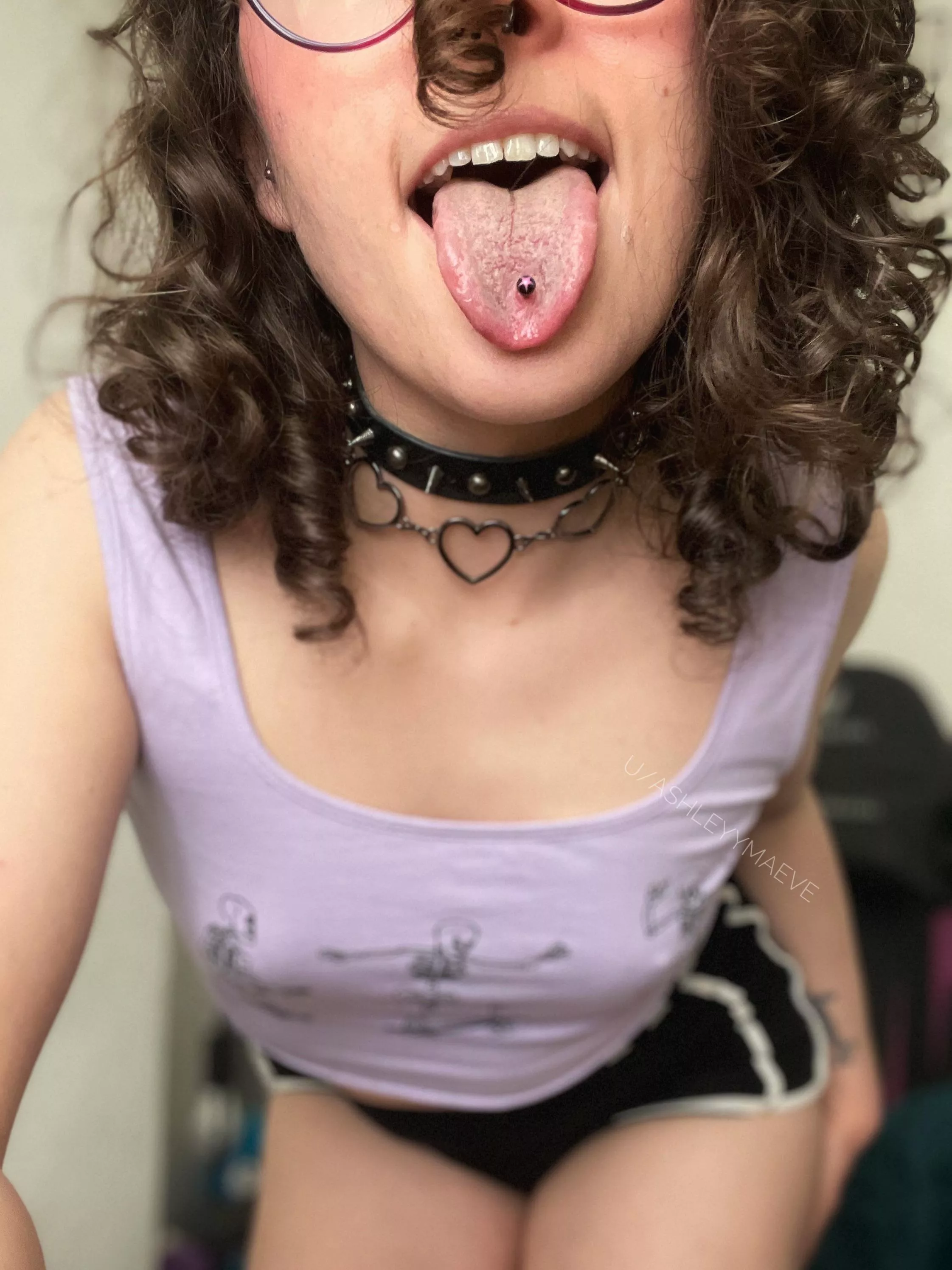 Curly & collared ;) posted by ashleyymaeve