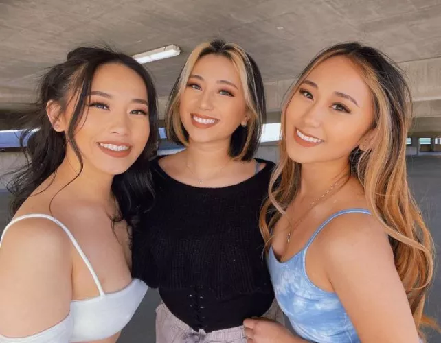 Cute Asian Ladies by rikkux2