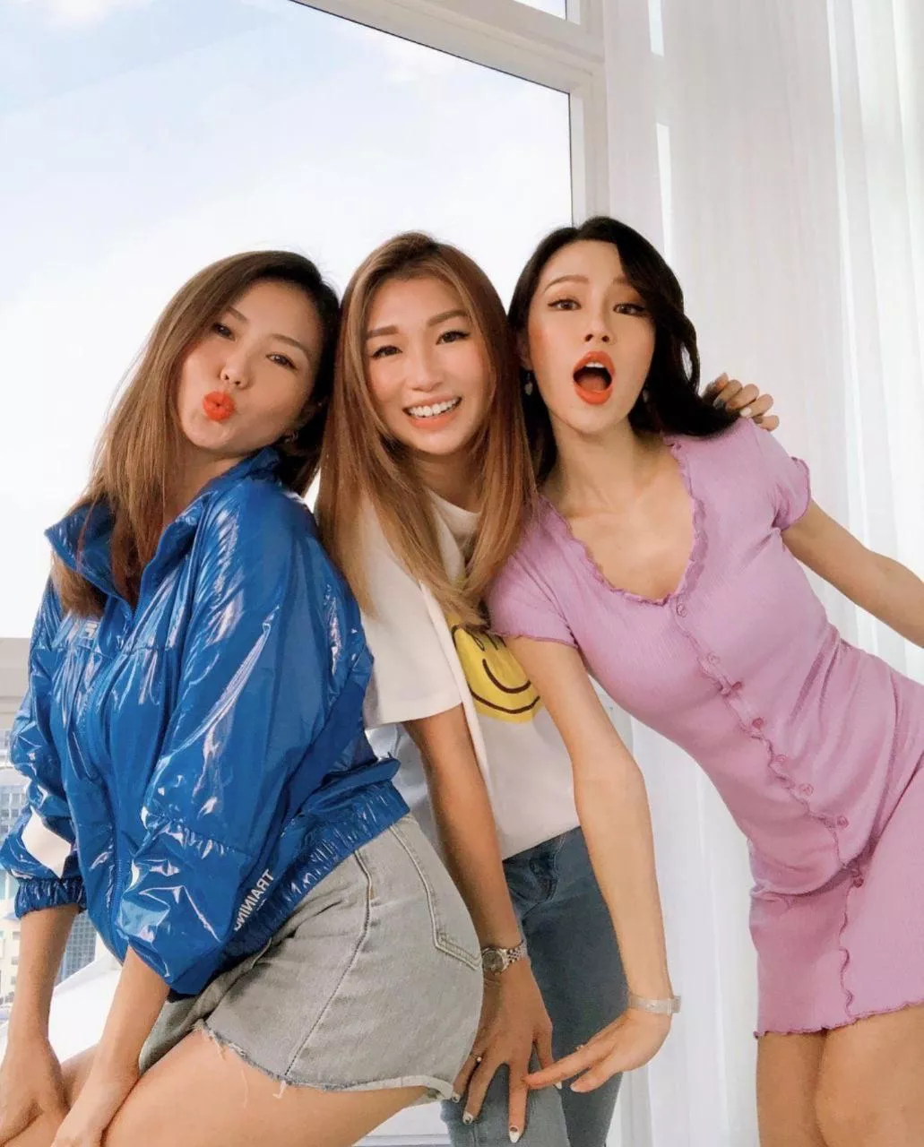 Cute Asian Trio posted by rikkux2