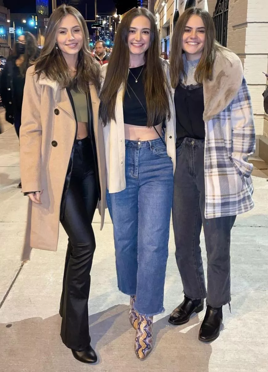 Cute girls posted by Confident-Bell2560