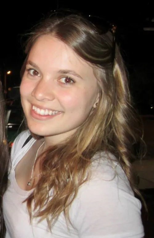 Cute irl friend needs to be covered (kik tajco714) by qwertyujkl825