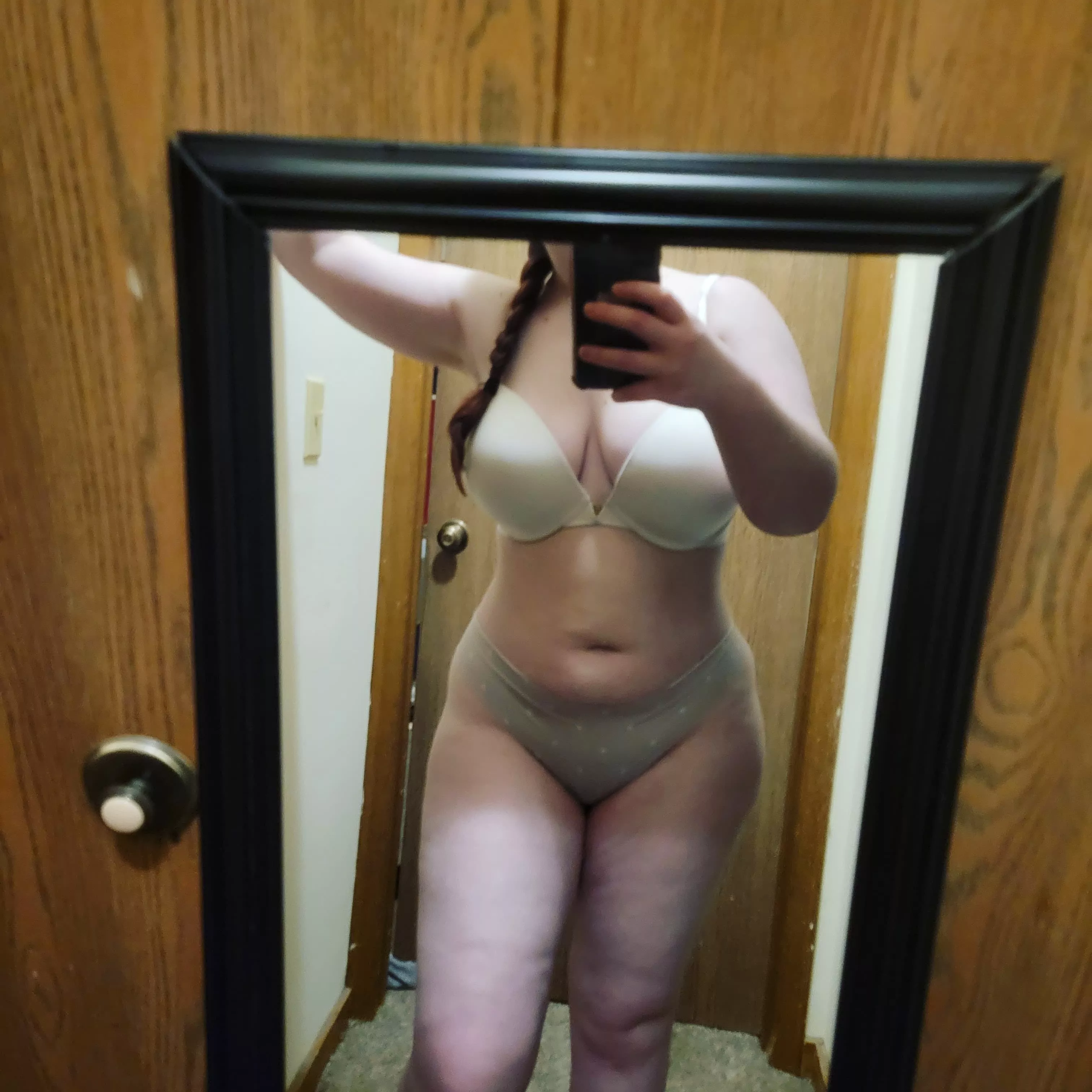 cute little bra and panty set posted by CleoRising32