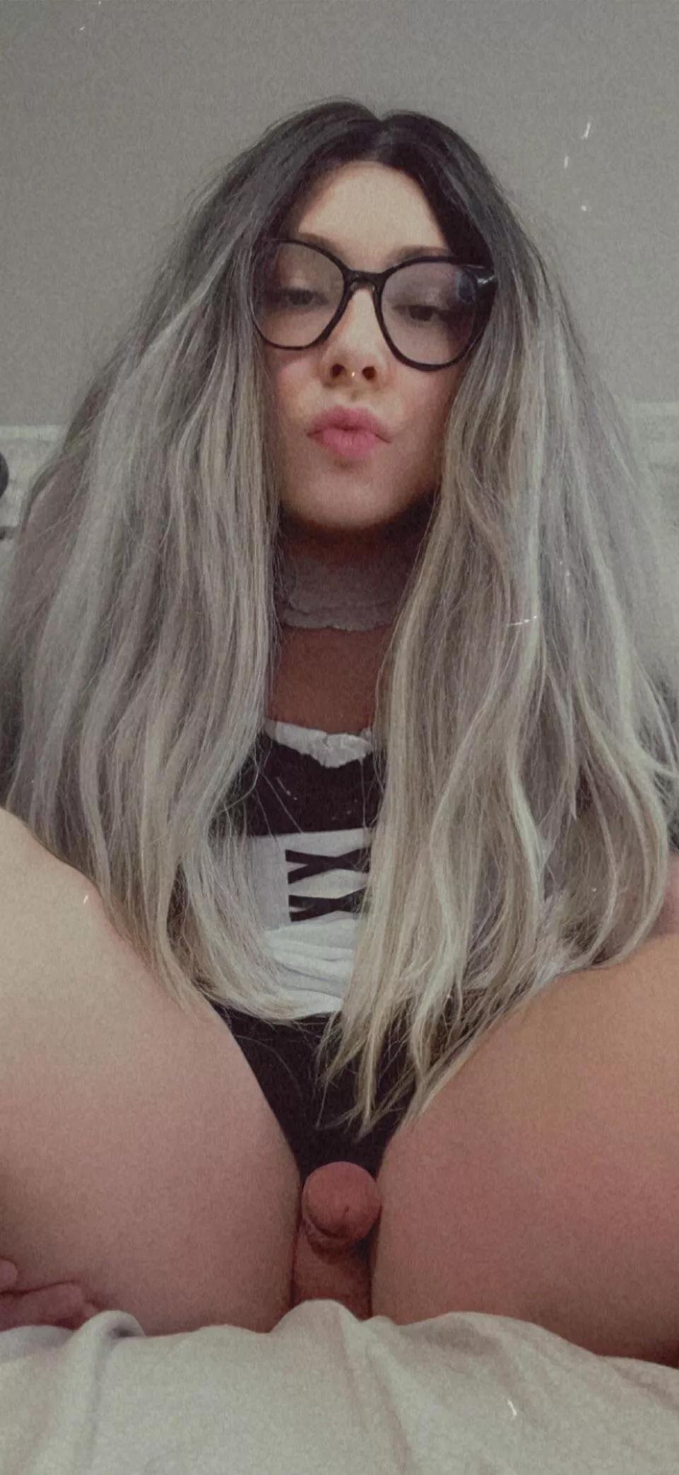 Cute maid ☺️ posted by dumbthrowaway1296