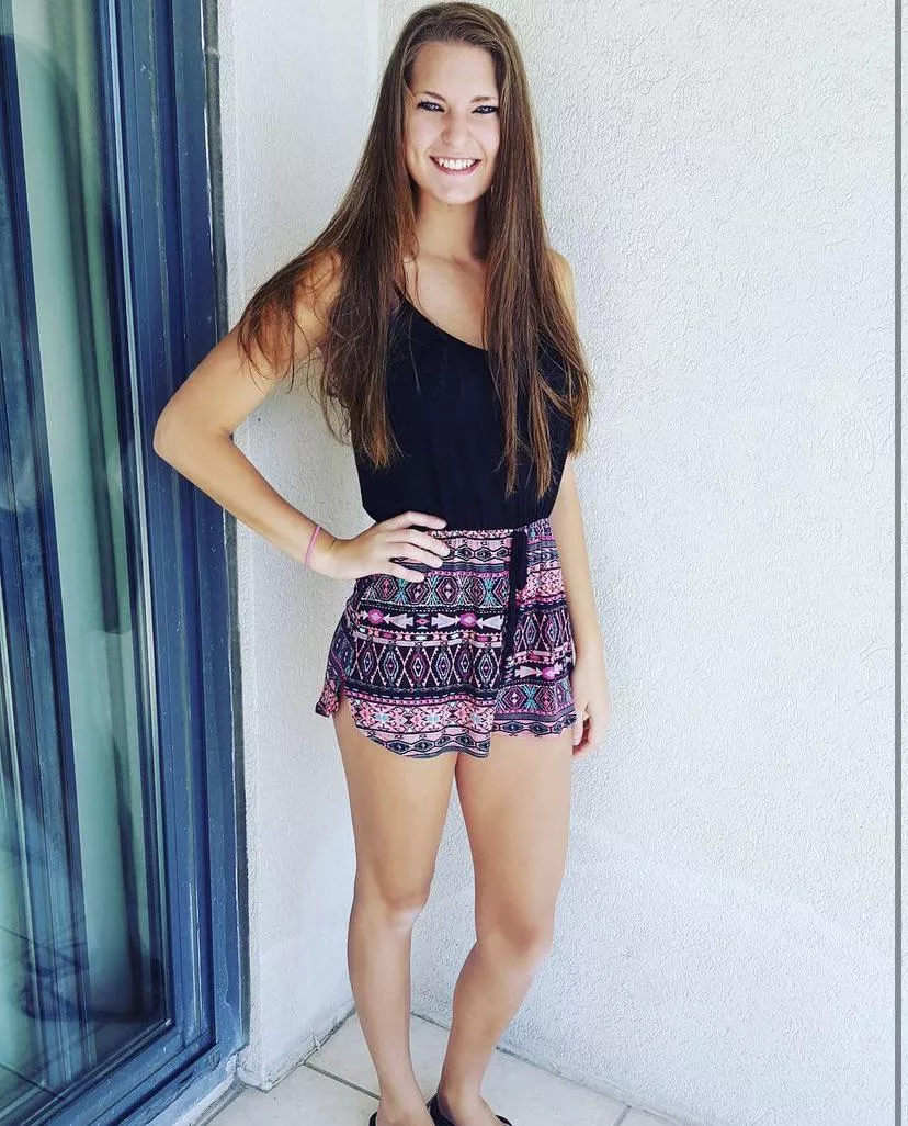 Cute Smile posted by pawglover55