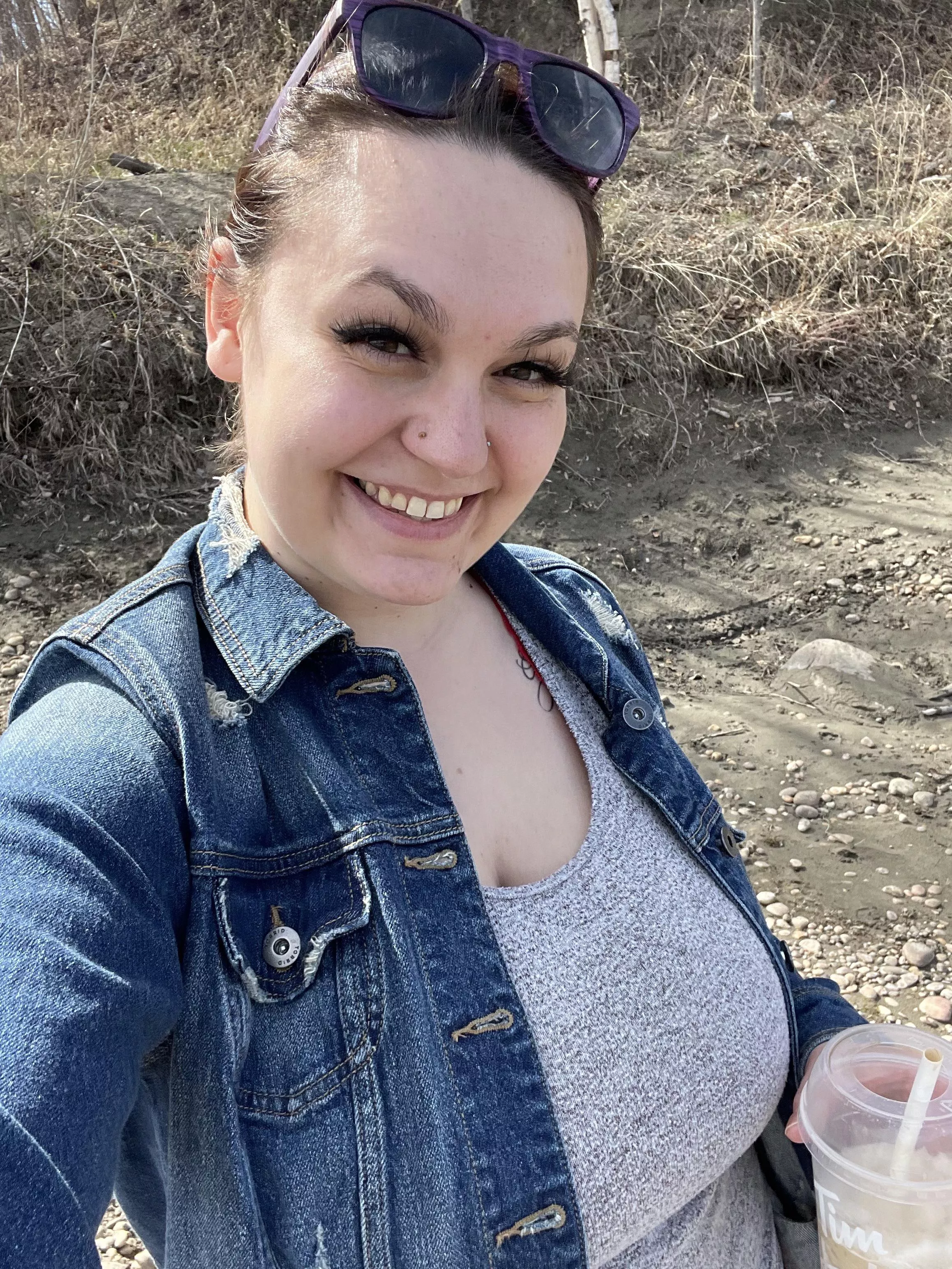 Cute spring walks by the river! [F] posted by alyssacarter97