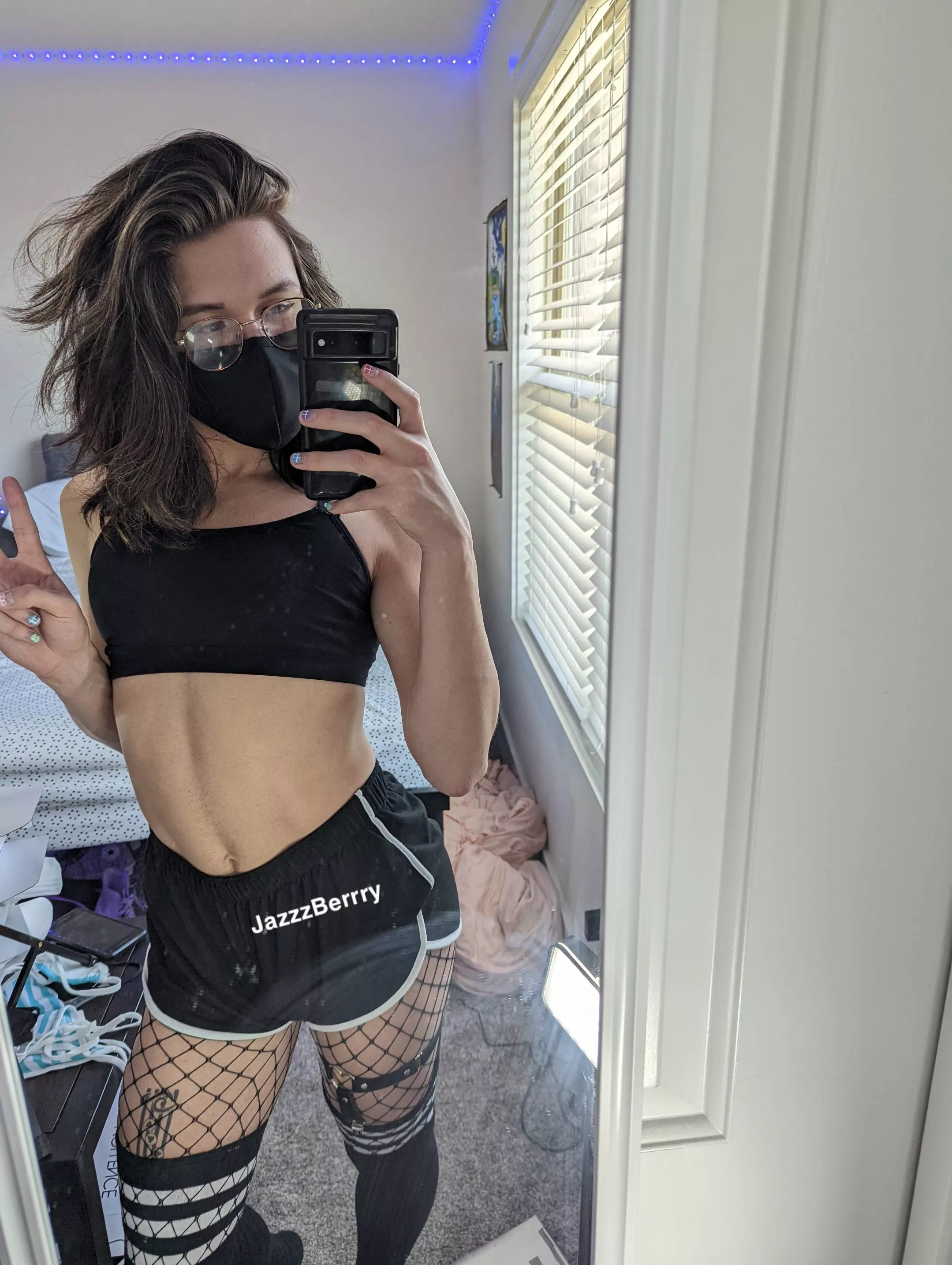 cute tummy incoming posted by JazzzBerrry