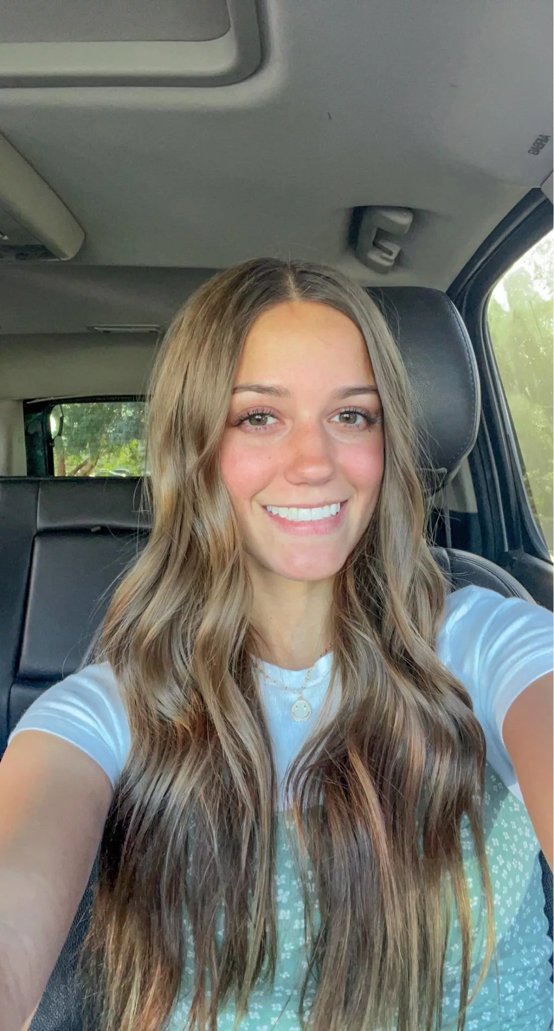 Cutie posted by toothlesswonder321