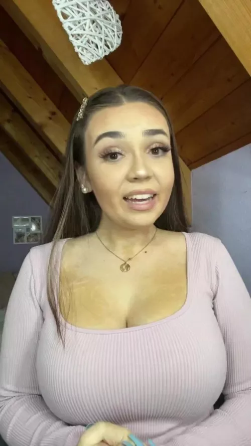 Cutie😊 by 3X_rebel