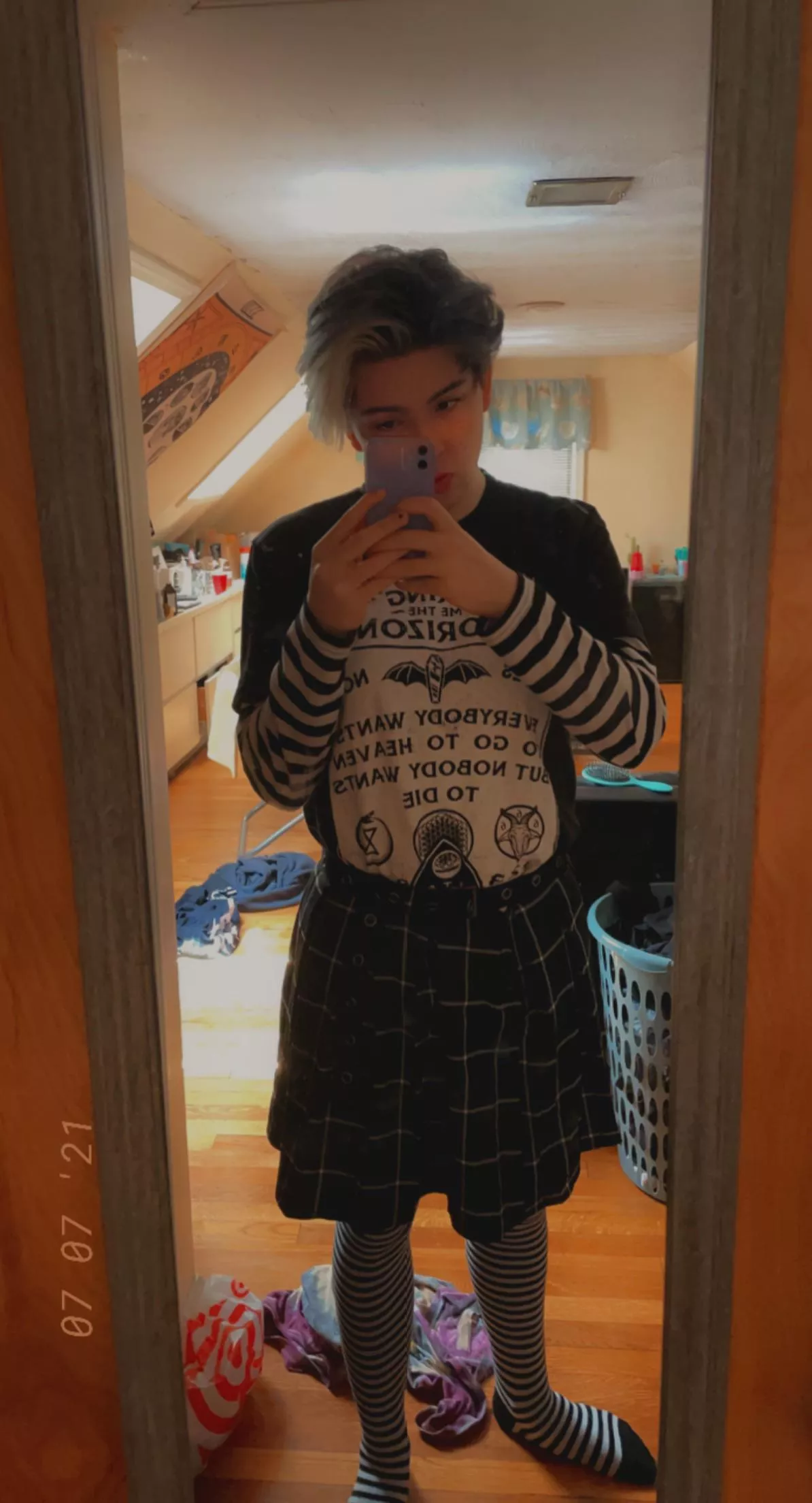 cuute skirt :33 posted by landoftheshmigi