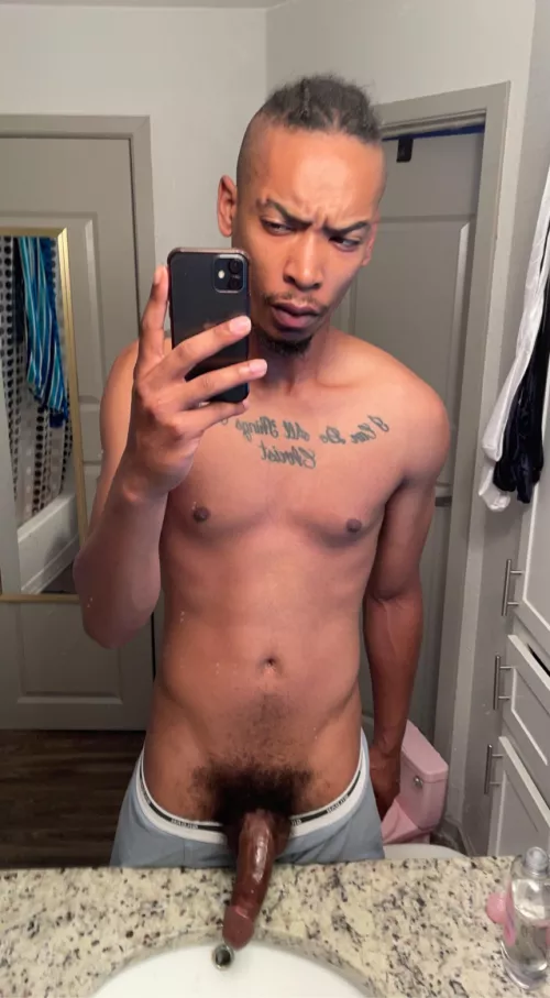 Dad bod kicking in.. by Adventurous_Line41