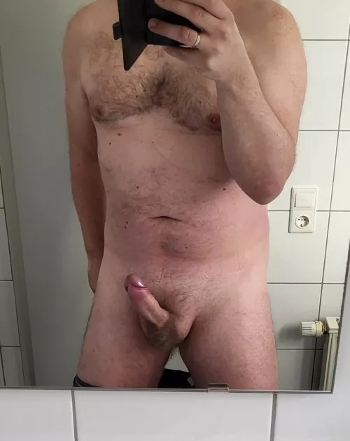 Daddy (42) is ready for adventures by Either-Efficiency160