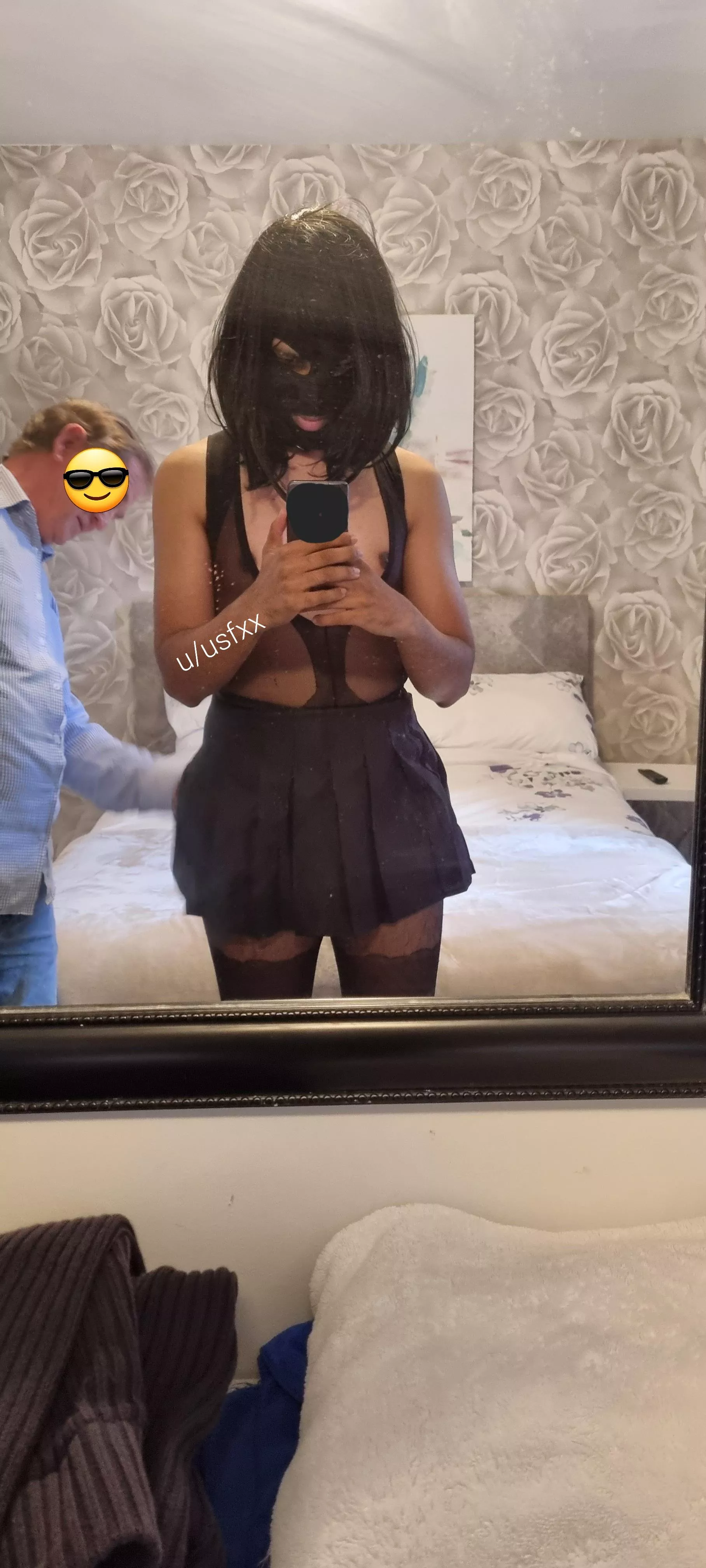 Daddy checking me out before having his way 🥰 posted by usfxx