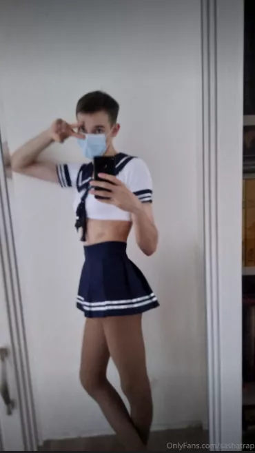 Daddy, lift up my skirt😉 posted by Happyboijoy1