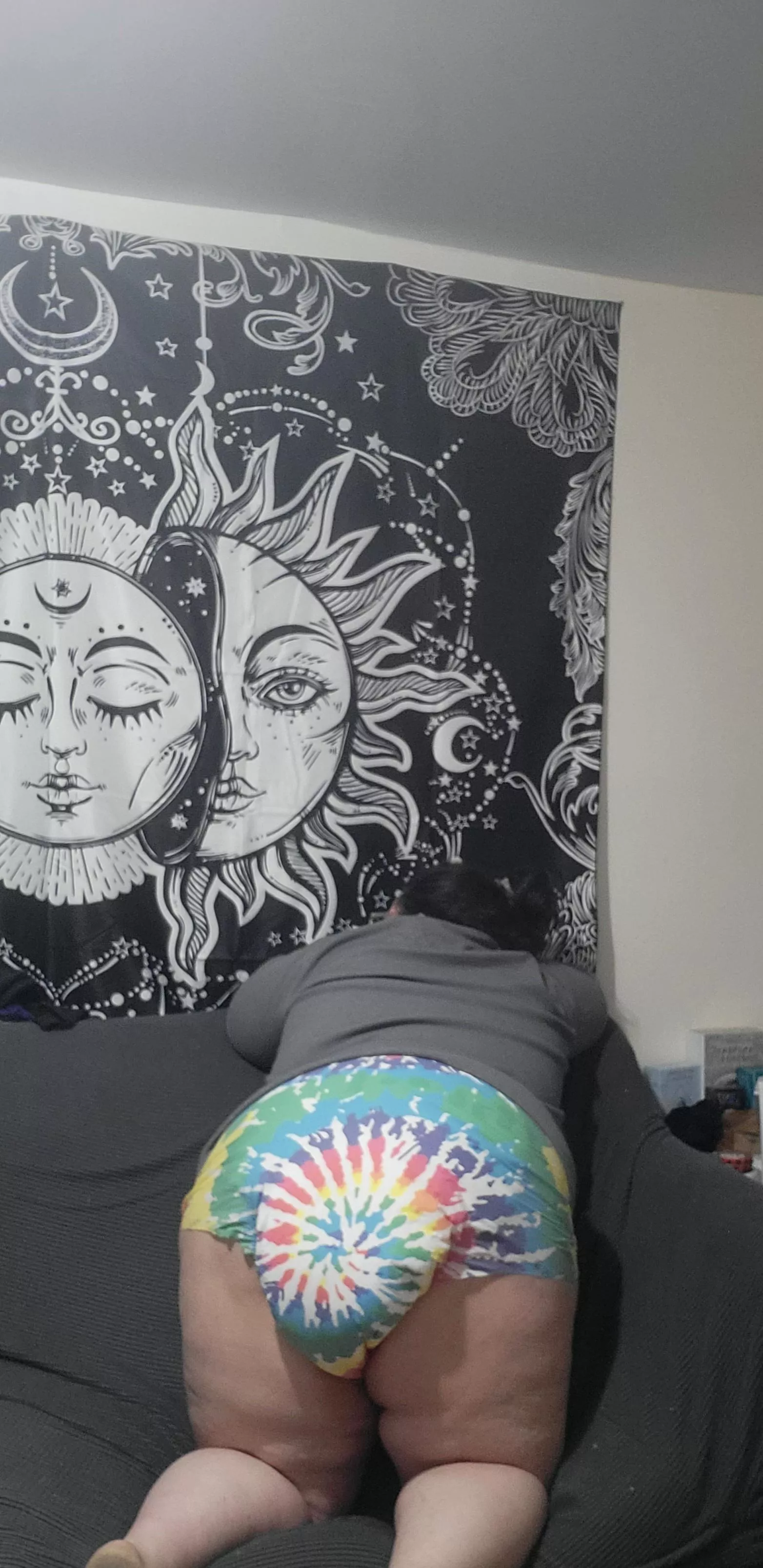 Daddy my diaper is so full 💦😍 change me 💞 posted by depressedwitchx