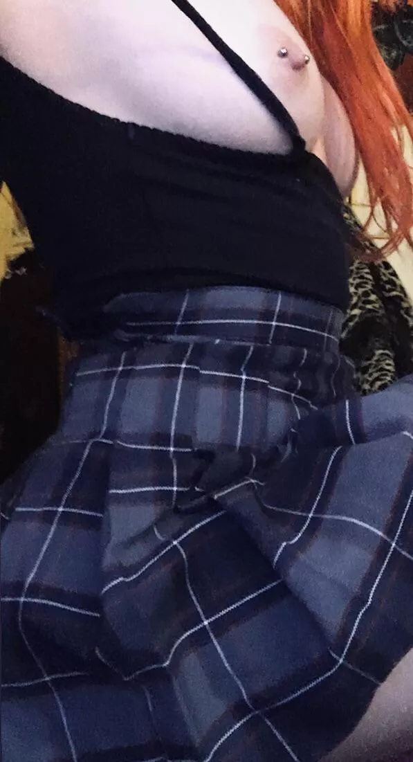 Daddy my shirt.. it keeps slipping posted by earthwormpalace