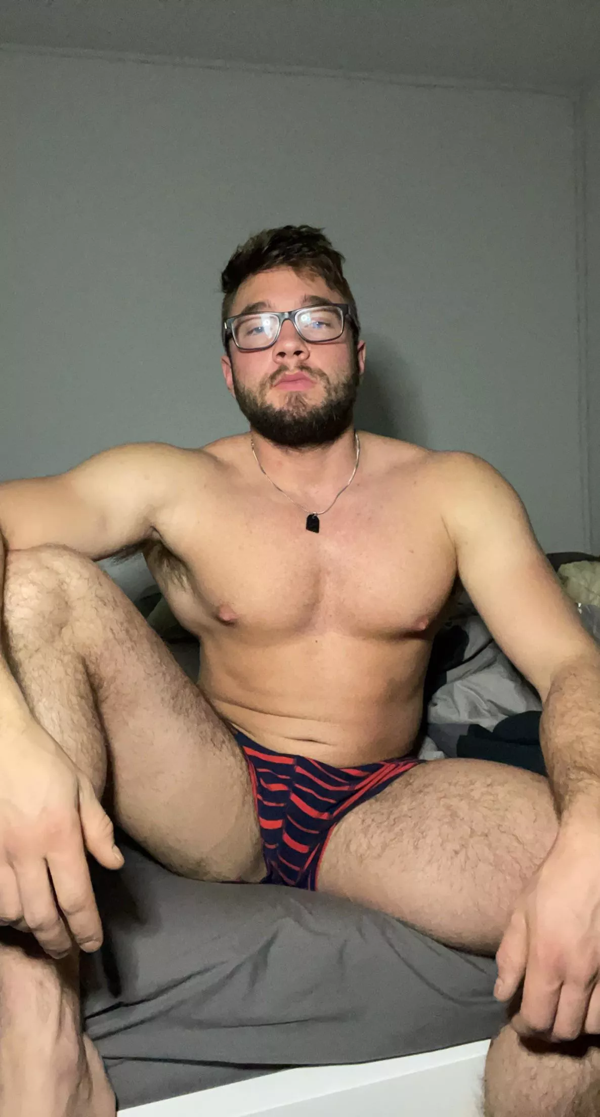 Daddy needs a warm mouth [28] posted by dubstepdaddyx