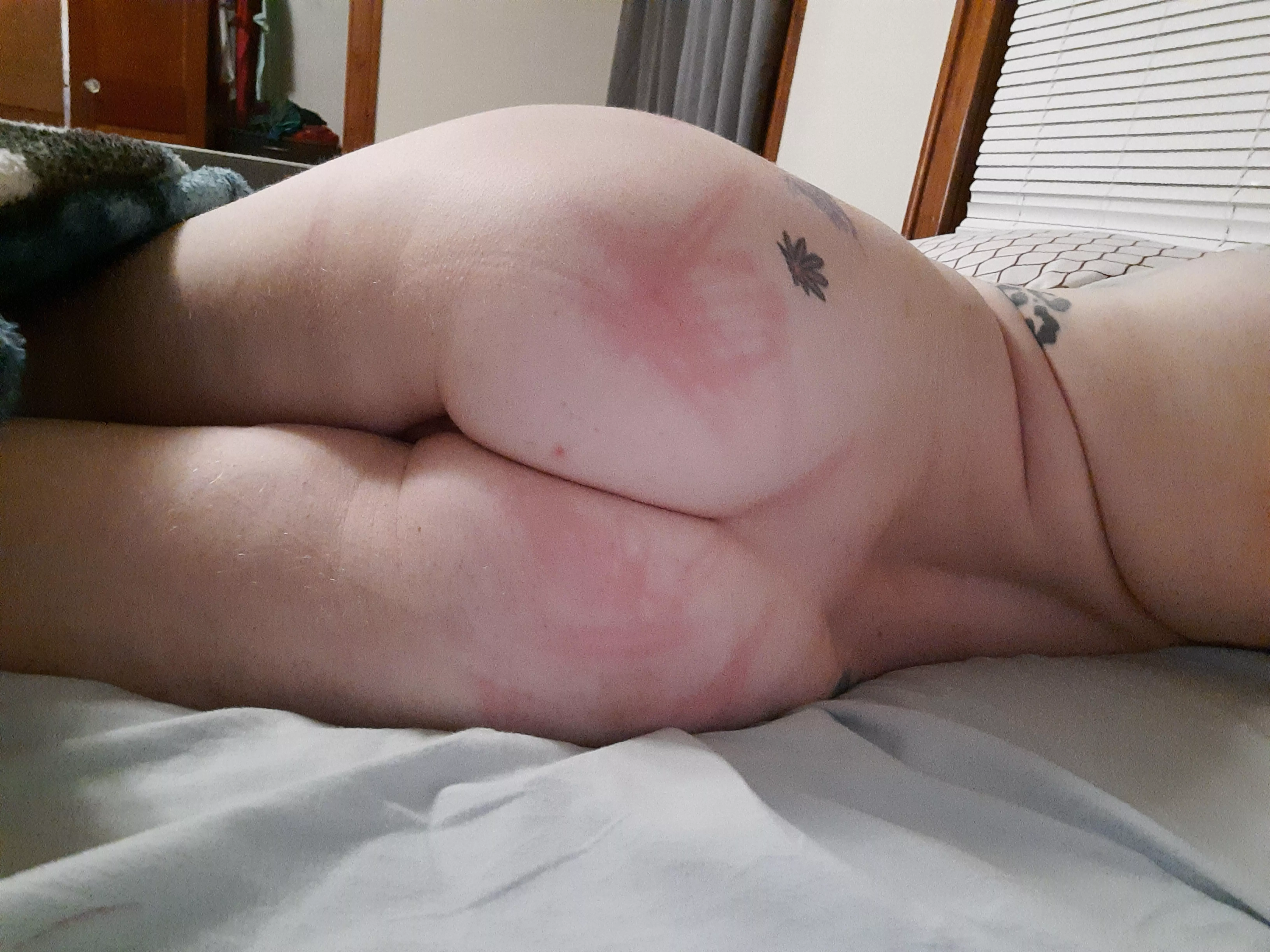 Daddy said Brats get the cane. [f] 😇😍 posted by Horror_Bet_5634