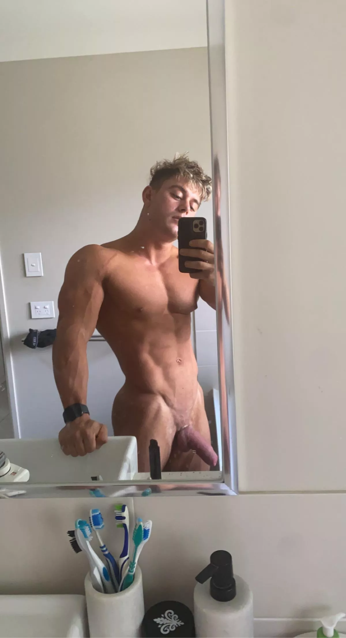 Daddy’s so fkn horny baby posted by Necessary_Print4693