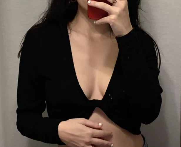 Daisy 🌼 23 yo. New to OF and Reddit so subscribe and follow! 👣 🖤 by DaisyBradley