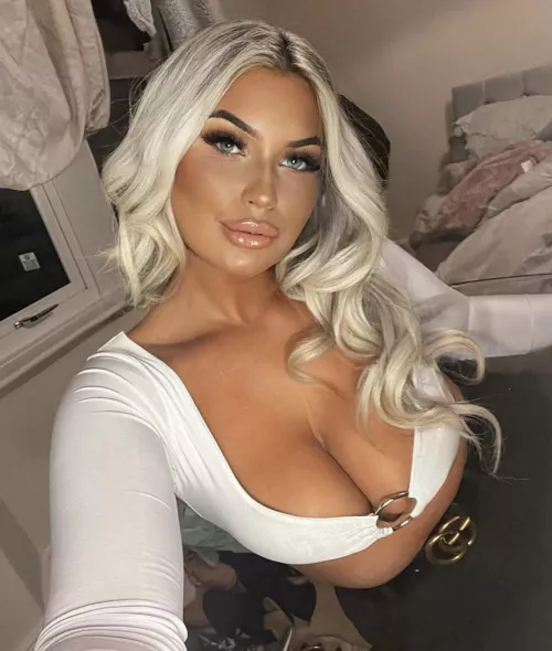 Daisy by Healthy_Throat_9251