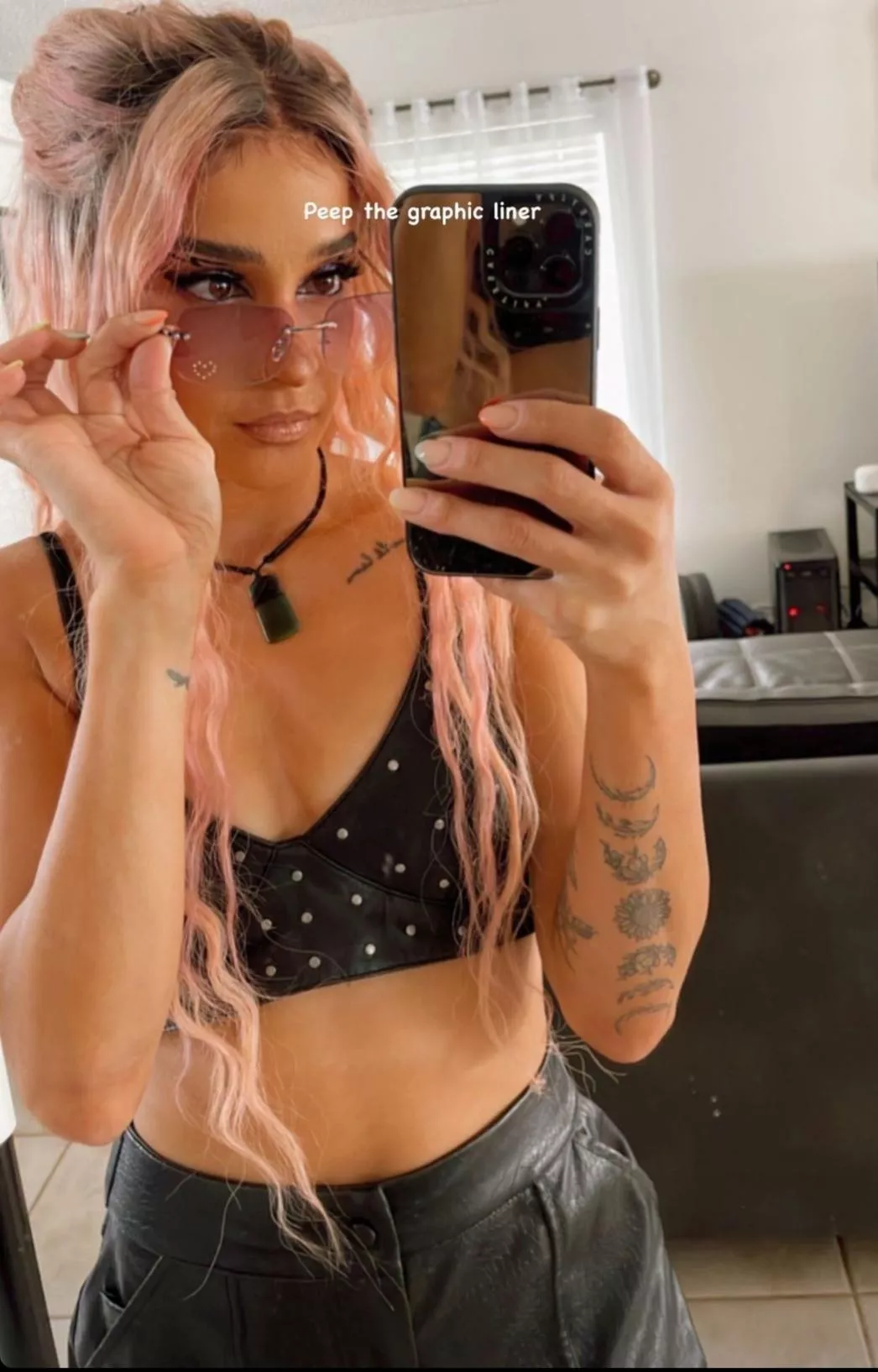 Dakota Kai 😍 posted by Able-Factor7912