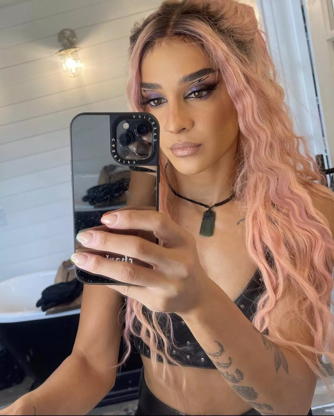 Dakota makes me weak 😩💜 posted by Pinski9