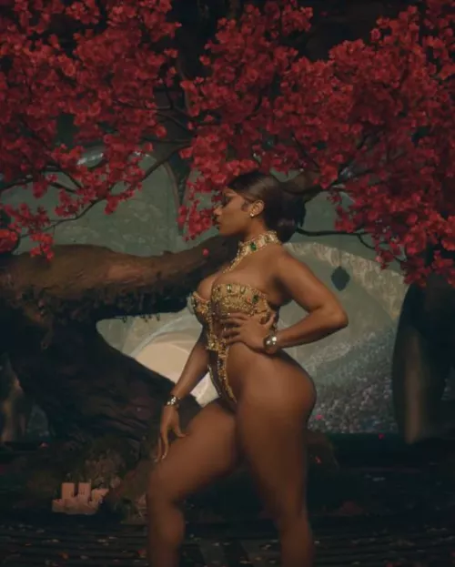 Damn legs 🥵 by thisisathrowawayff77