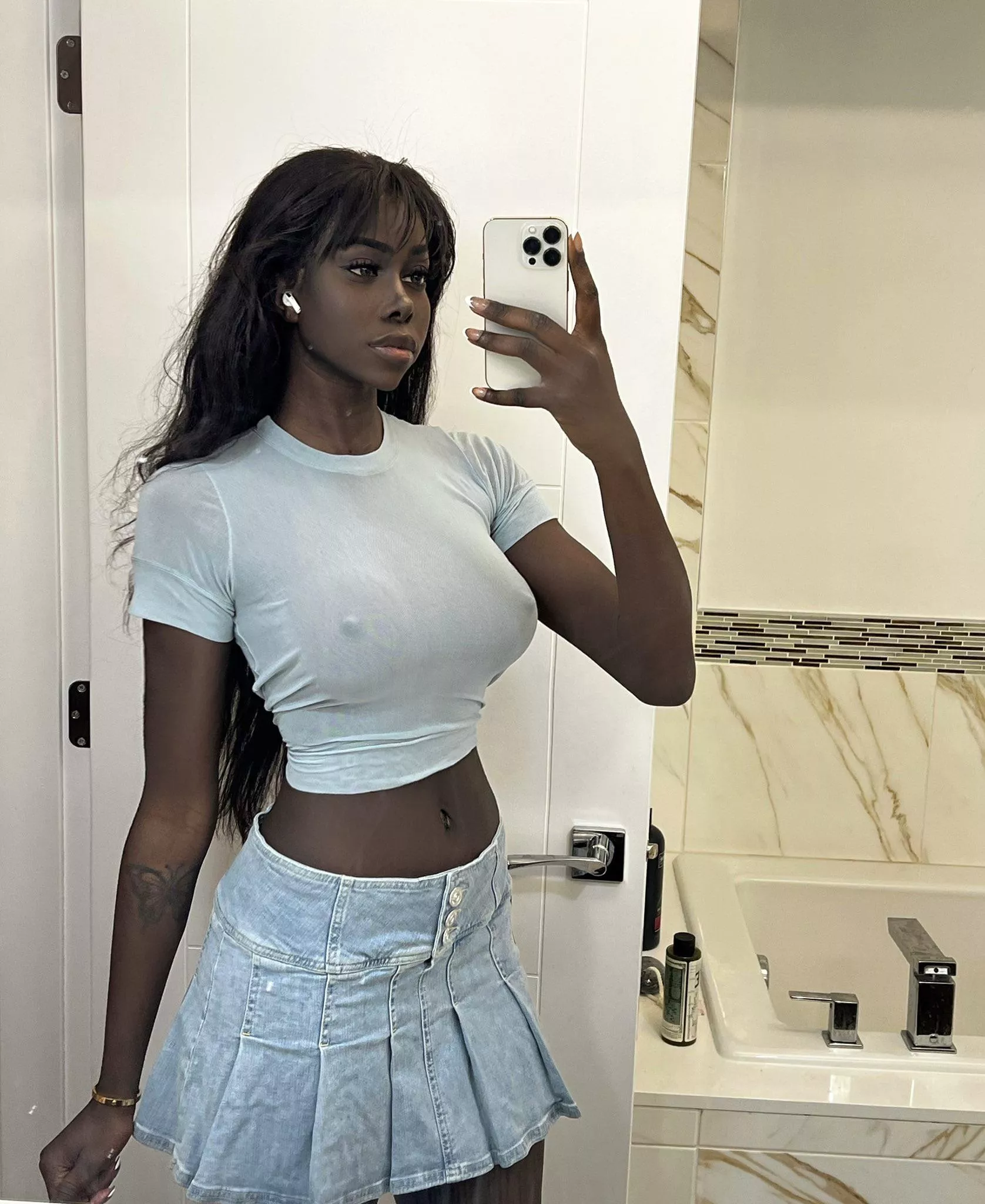 Damn posted by Cloutgod1017