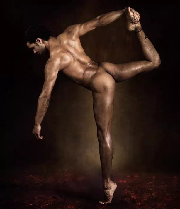 “Dancer by Eric Jean” … posted by neilfromsydney2003