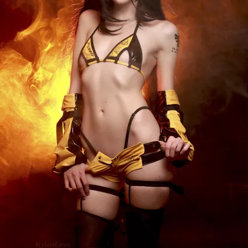 Dangerously cute by HyliaLove